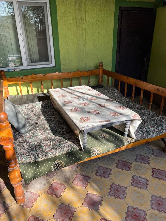 Anisa- Hostel Душанбе Екстер'єр фото